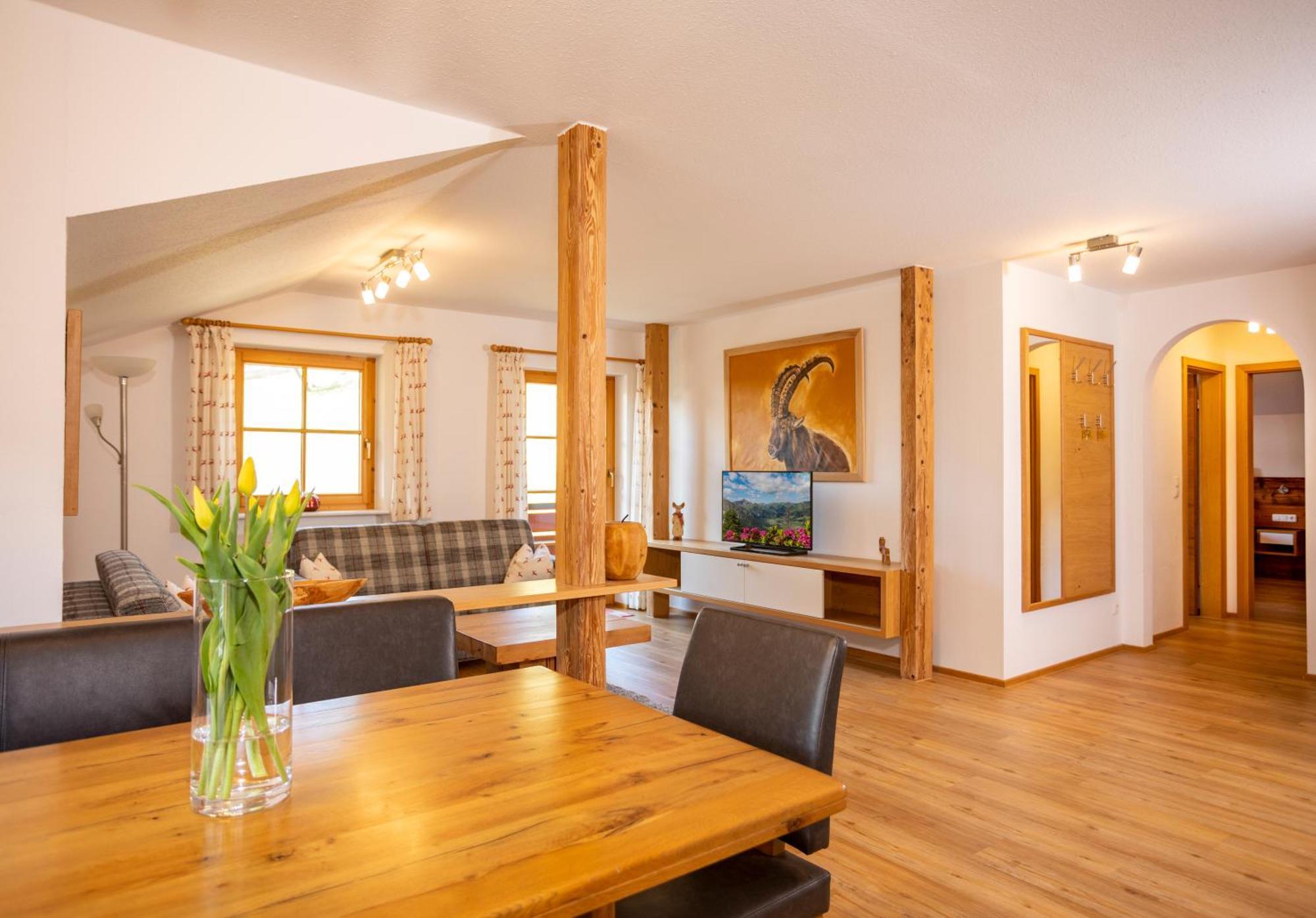 Haus Berg & Tal Διαμέρισμα Hirschegg  Εξωτερικό φωτογραφία